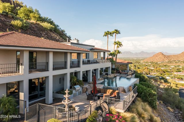 4636 E MOONLIGHT Way, Paradise Valley, AZ 85253