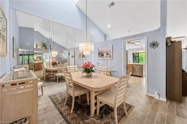 6106 Forest Villas CIR, Fort Myers, FL 33908