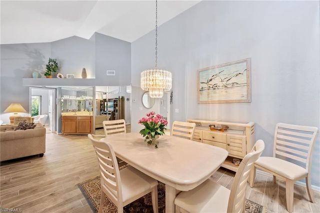 6106 Forest Villas CIR, Fort Myers, FL 33908