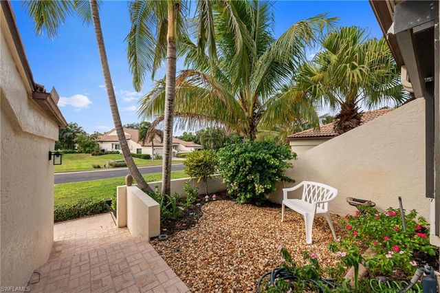 6106 Forest Villas CIR, Fort Myers, FL 33908