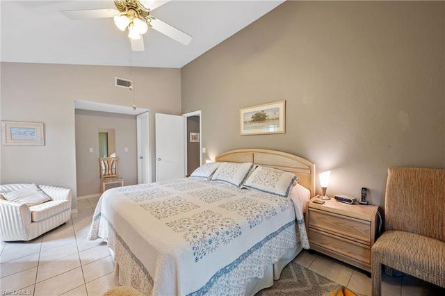 6106 Forest Villas CIR, Fort Myers, FL 33908