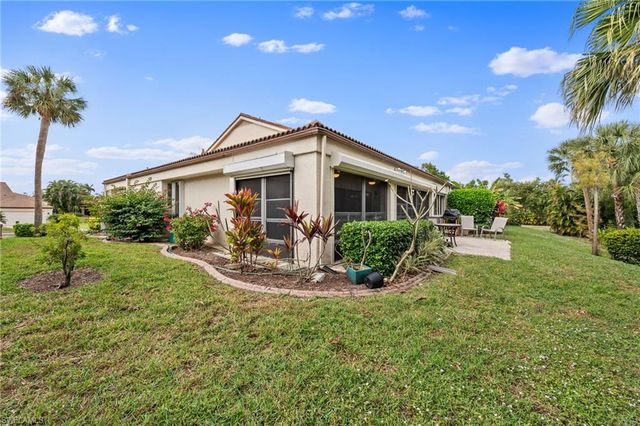 6106 Forest Villas CIR, Fort Myers, FL 33908