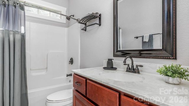 22 Forge Shadow Drive, Mills River, NC 28759