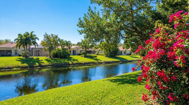 2570 Kittbuck Way, West Palm Beach, FL 33411