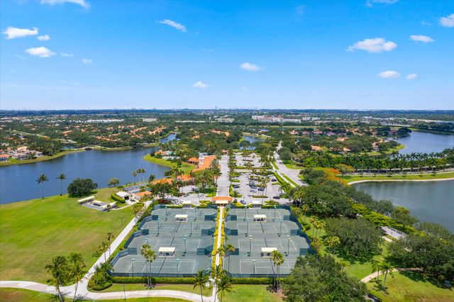 2570 Kittbuck Way, West Palm Beach, FL 33411