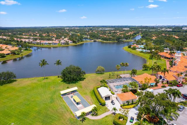 2570 Kittbuck Way, West Palm Beach, FL 33411