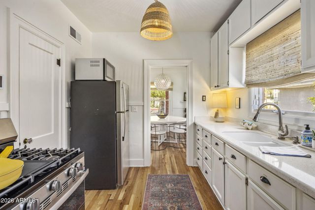 29 W WILSHIRE Drive, Phoenix, AZ 85003