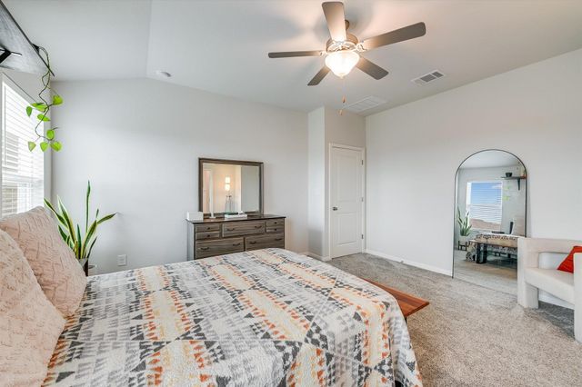 510 Mossy Rock DR, Hutto, TX 78634