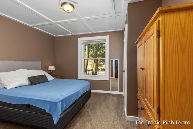 918 Lafayette Avenue, Grand Rapids, MI 49503