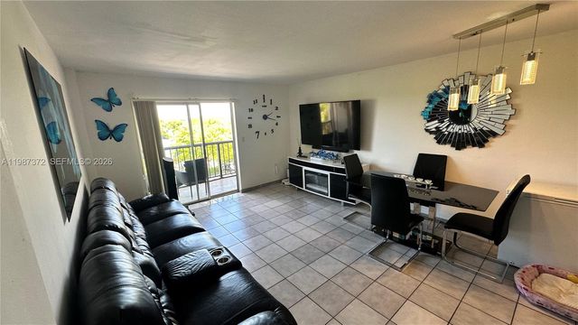14250 SW 62nd St 517, Miami, FL 33183
