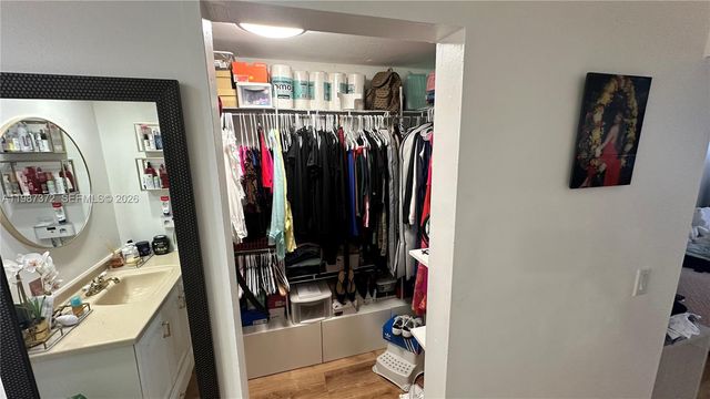 14250 SW 62nd St 517, Miami, FL 33183