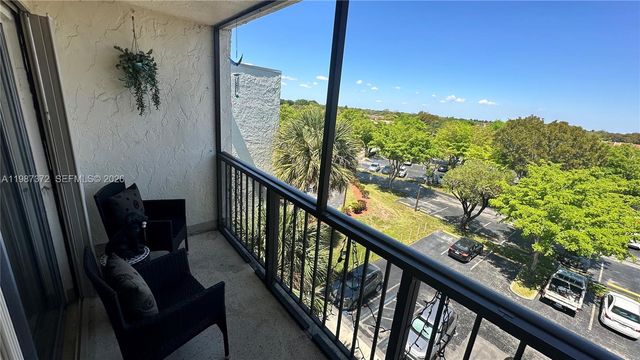 14250 SW 62nd St 517, Miami, FL 33183