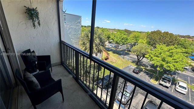 14250 SW 62nd St 517, Miami, FL 33183