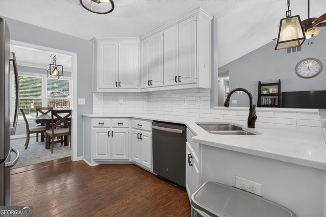 3955 Hamilton View Way, Dacula, GA 30019