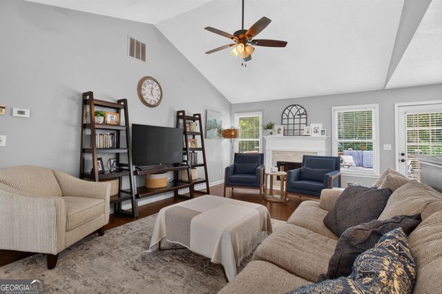 3955 Hamilton View Way, Dacula, GA 30019