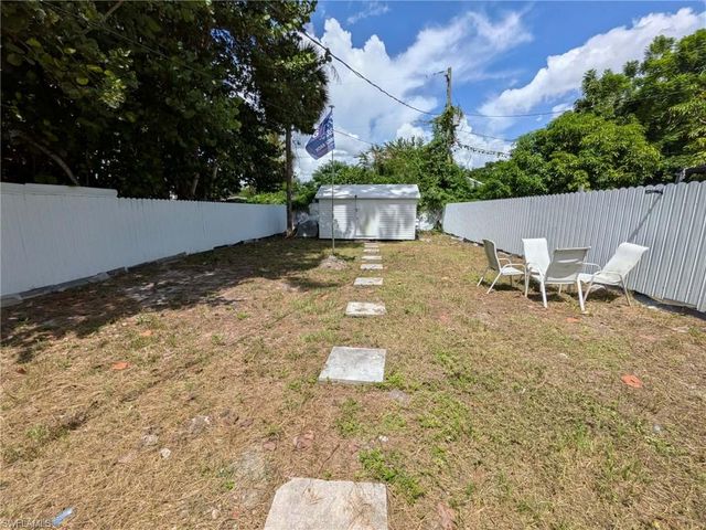 2343 Canal ST, Fort Myers, FL 33901
