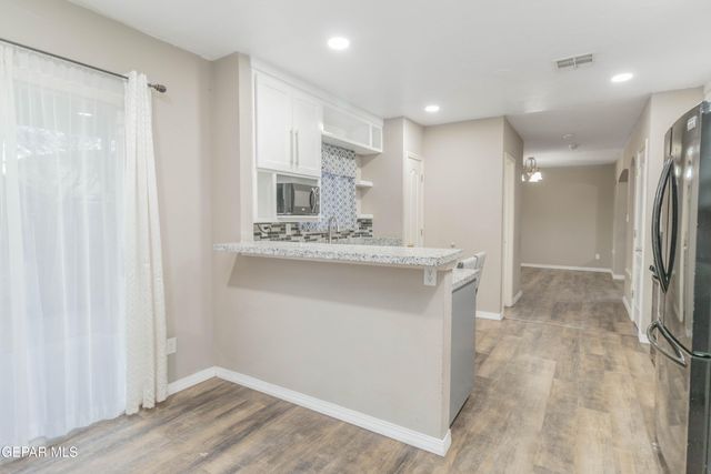 3313 Crown Hill Place, El Paso, TX 79936