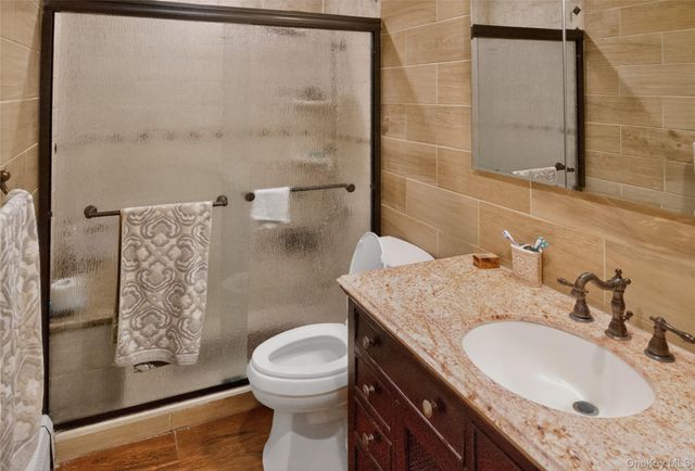 101 Jetmore Place, Massapequa, NY 11758