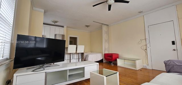 1611 Michigan Ave 10, Miami Beach, FL 33139