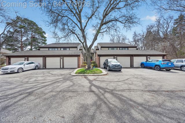 24339 Evergreen Road, Southfield, MI 48075
