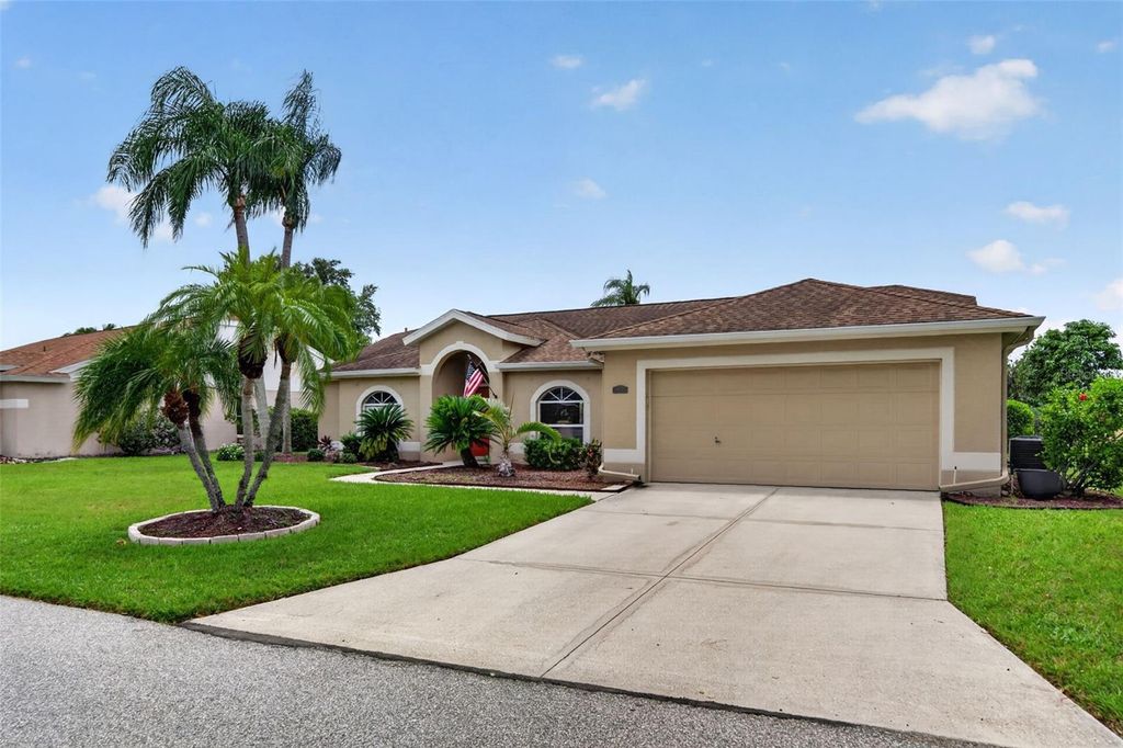 Image 1 of property listing at 5924 JAVA PLUM LANE, Bradenton, FL 34203