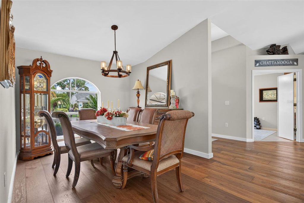 Image 14 of property listing at 5924 JAVA PLUM LANE, Bradenton, FL 34203