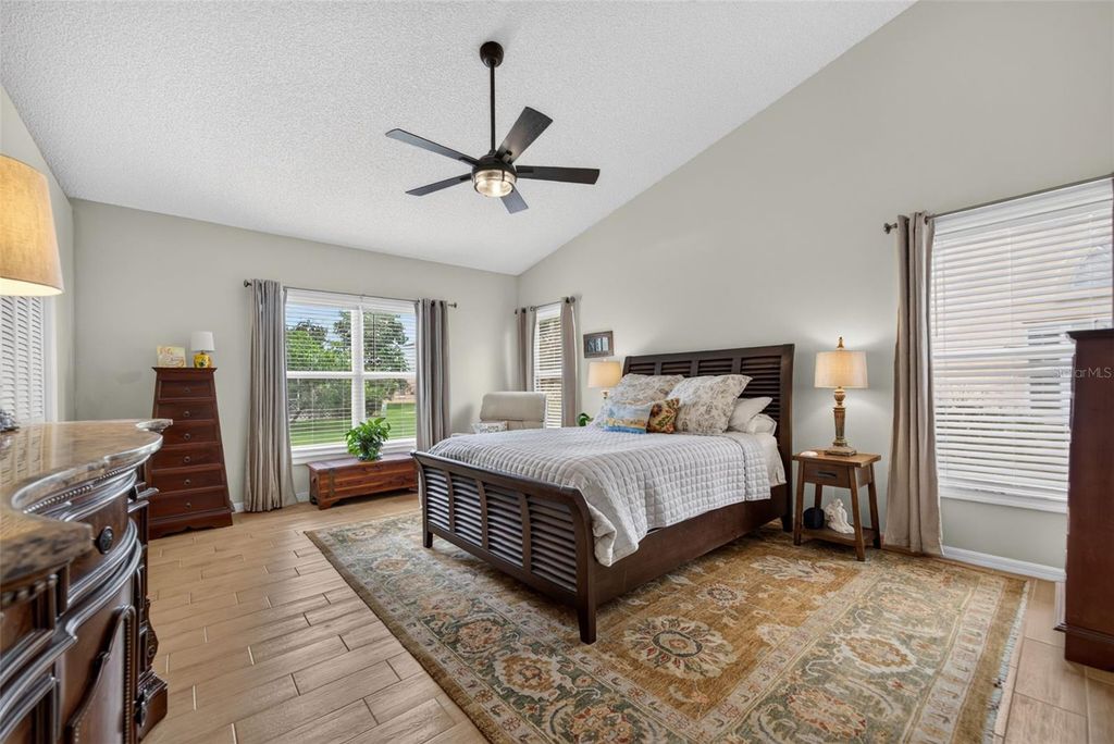 Image 25 of property listing at 5924 JAVA PLUM LANE, Bradenton, FL 34203