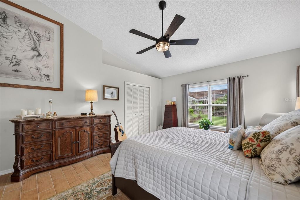 Image 26 of property listing at 5924 JAVA PLUM LANE, Bradenton, FL 34203