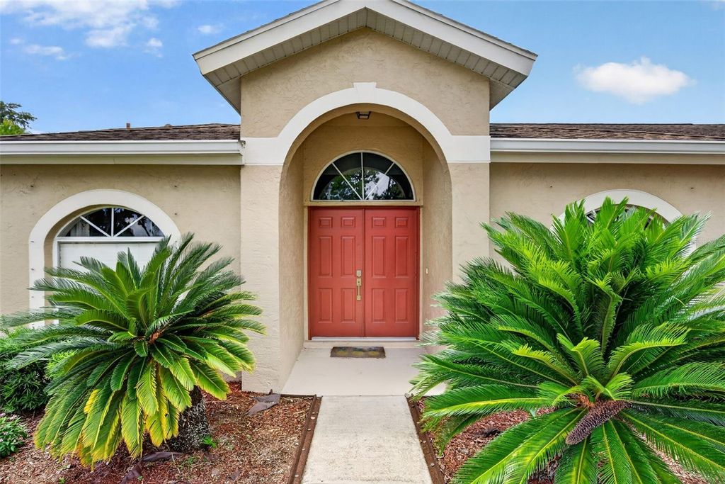 Image 4 of property listing at 5924 JAVA PLUM LANE, Bradenton, FL 34203