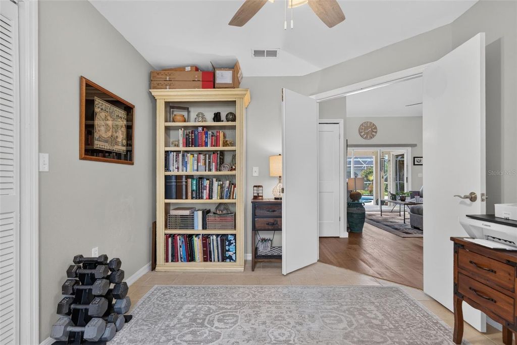 Image 39 of property listing at 5924 JAVA PLUM LANE, Bradenton, FL 34203