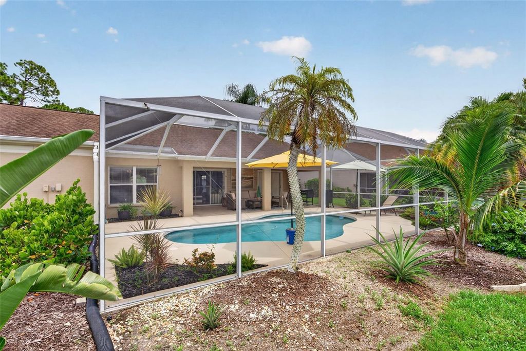 Image 53 of property listing at 5924 JAVA PLUM LANE, Bradenton, FL 34203