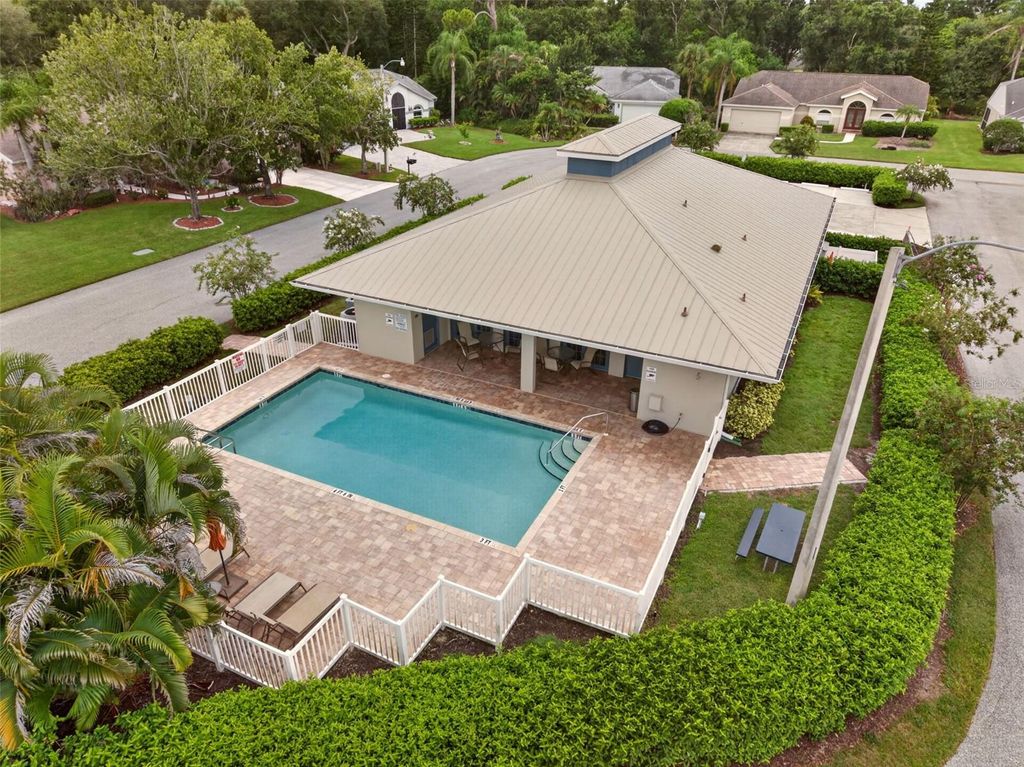 Image 67 of property listing at 5924 JAVA PLUM LANE, Bradenton, FL 34203