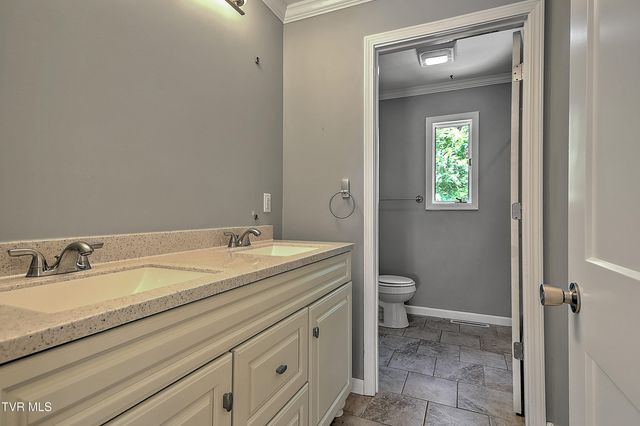 118 Melinda Lane, Johnson City, TN 37604