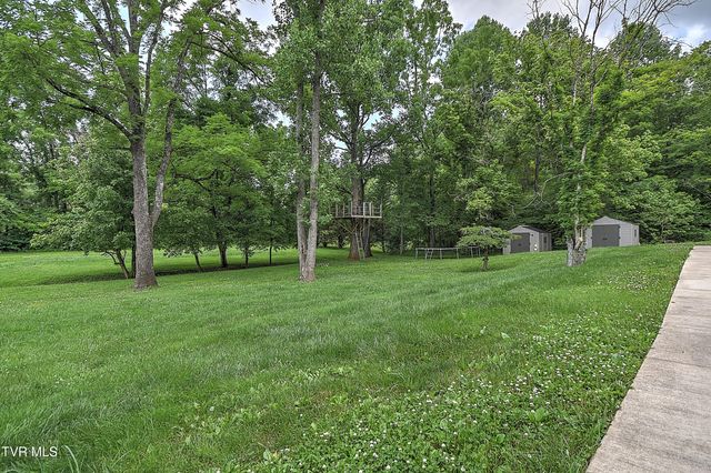 118 Melinda Lane, Johnson City, TN 37604