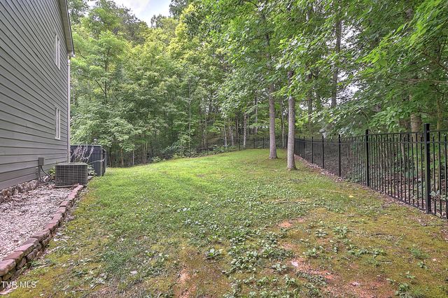 118 Melinda Lane, Johnson City, TN 37604
