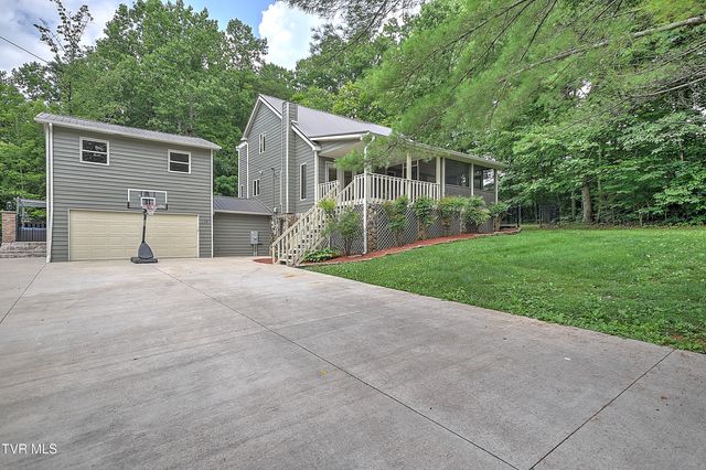 118 Melinda Lane, Johnson City, TN 37604