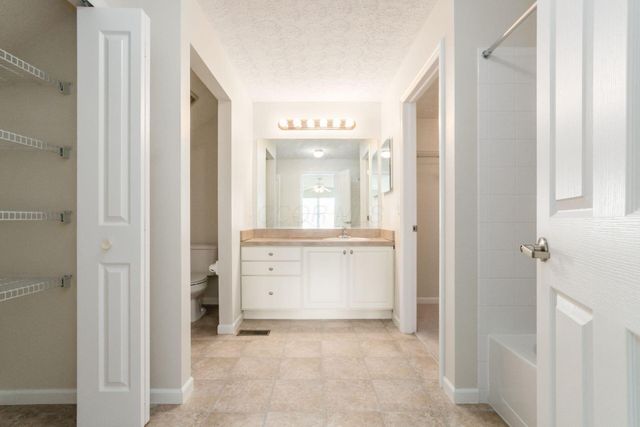 4111 Aumbrey Court, 35, New Albany, OH 43054