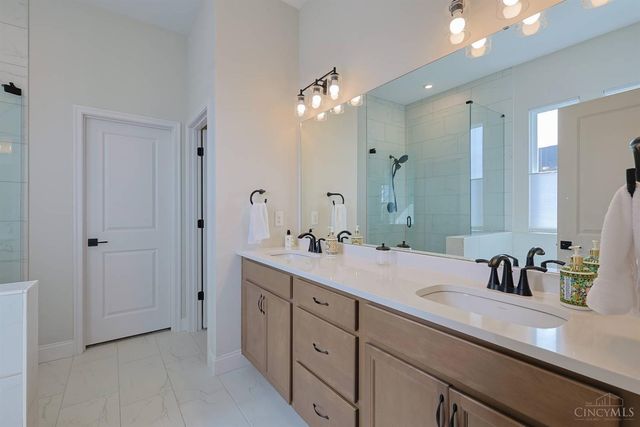 5289 Brougham Lane, Liberty Twp, OH 45011