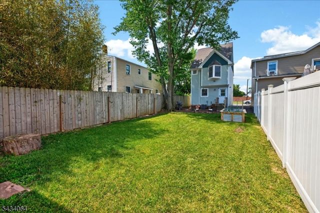 11 Franklin St, South Bound Brook Boro, NJ 08880