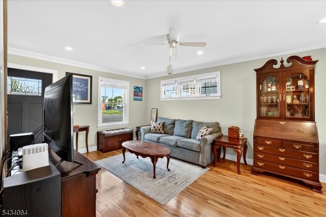 11 Franklin St, South Bound Brook Boro, NJ 08880