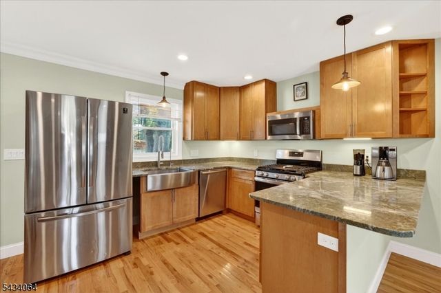 11 Franklin St, South Bound Brook Boro, NJ 08880