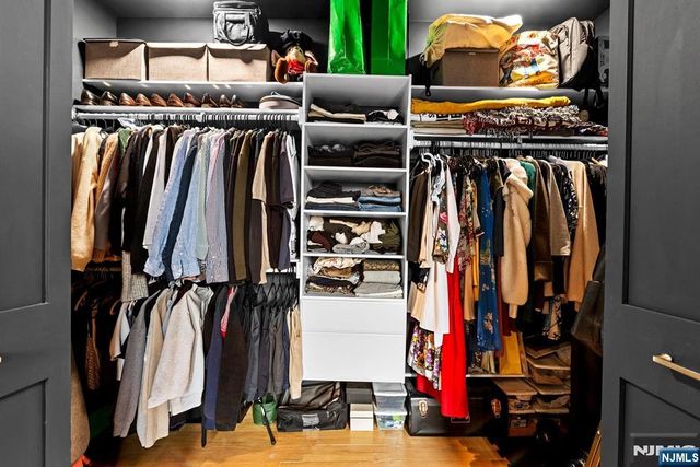 20 Reservoir Avenue, Jersey City, NJ 07307