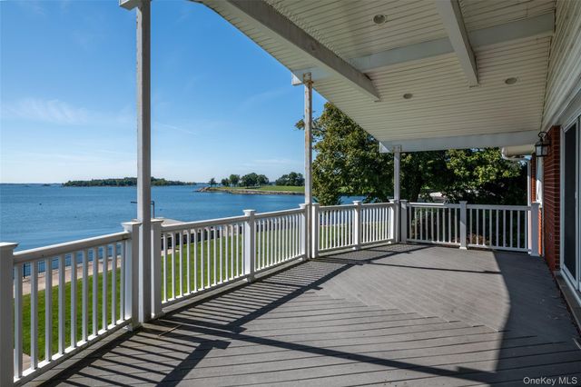 73 Kensington Oval, New Rochelle, NY 10805