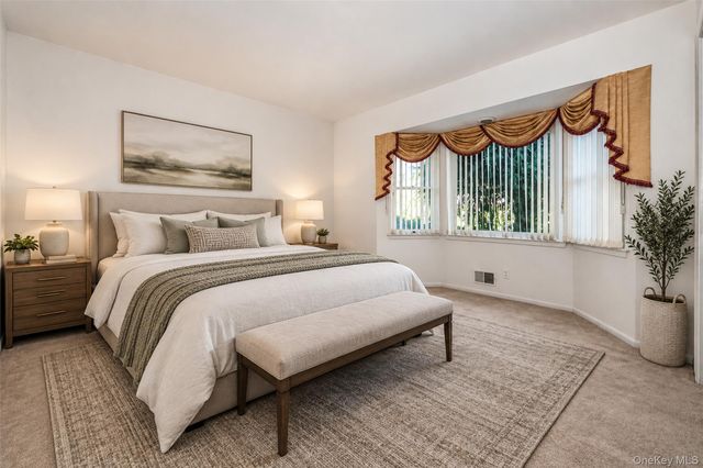 73 Kensington Oval, New Rochelle, NY 10805