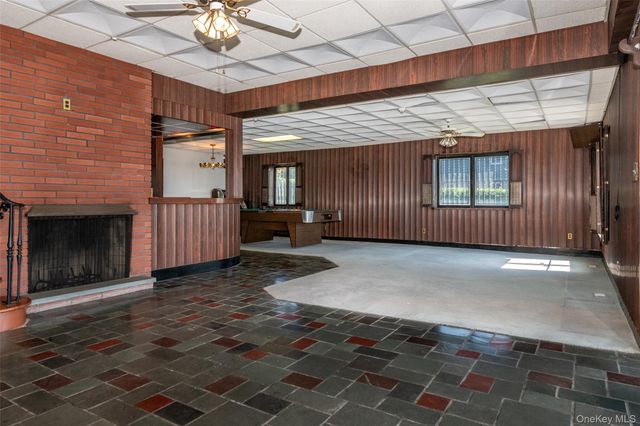 73 Kensington Oval, New Rochelle, NY 10805