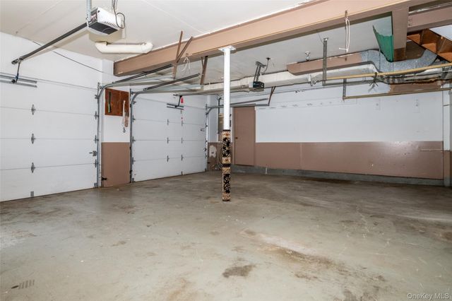 73 Kensington Oval, New Rochelle, NY 10805