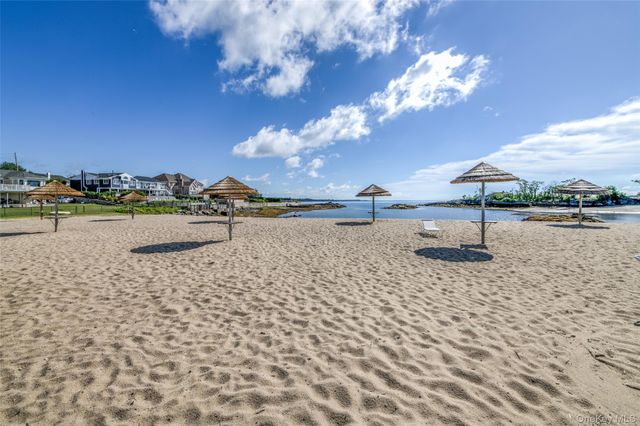 73 Kensington Oval, New Rochelle, NY 10805