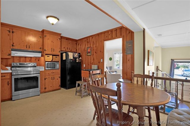 125 W Palmer Street, Raeford, NC 28376