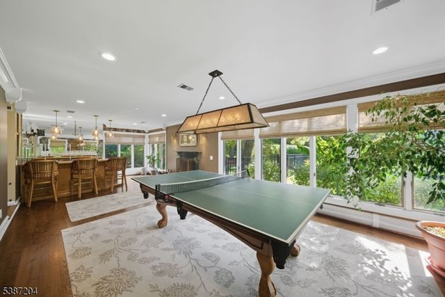 38 Old Farmstead Rd, Chester Twp., NJ 07930