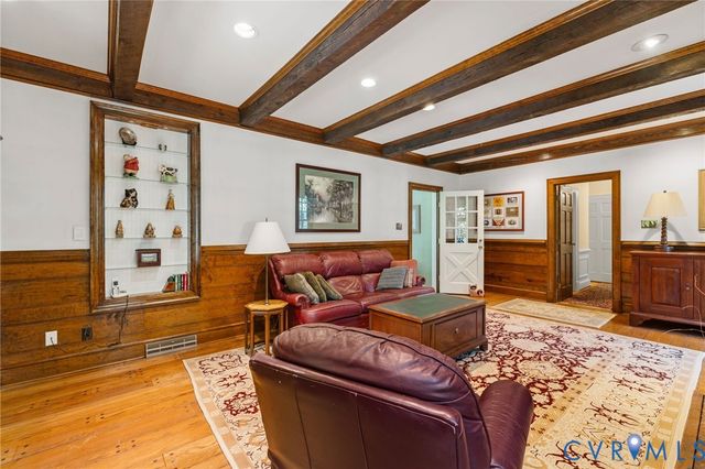 9301 Walhala Pt, North Chesterfield, VA 23236